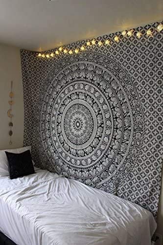 Aakriti Tapestry Gift Hippie, Mandala Bohemian Psychedelic Intricate Indian Wall hanging Bedding Bedspread (L 210 x W 140 Cm), (L 82 x W 56 In)