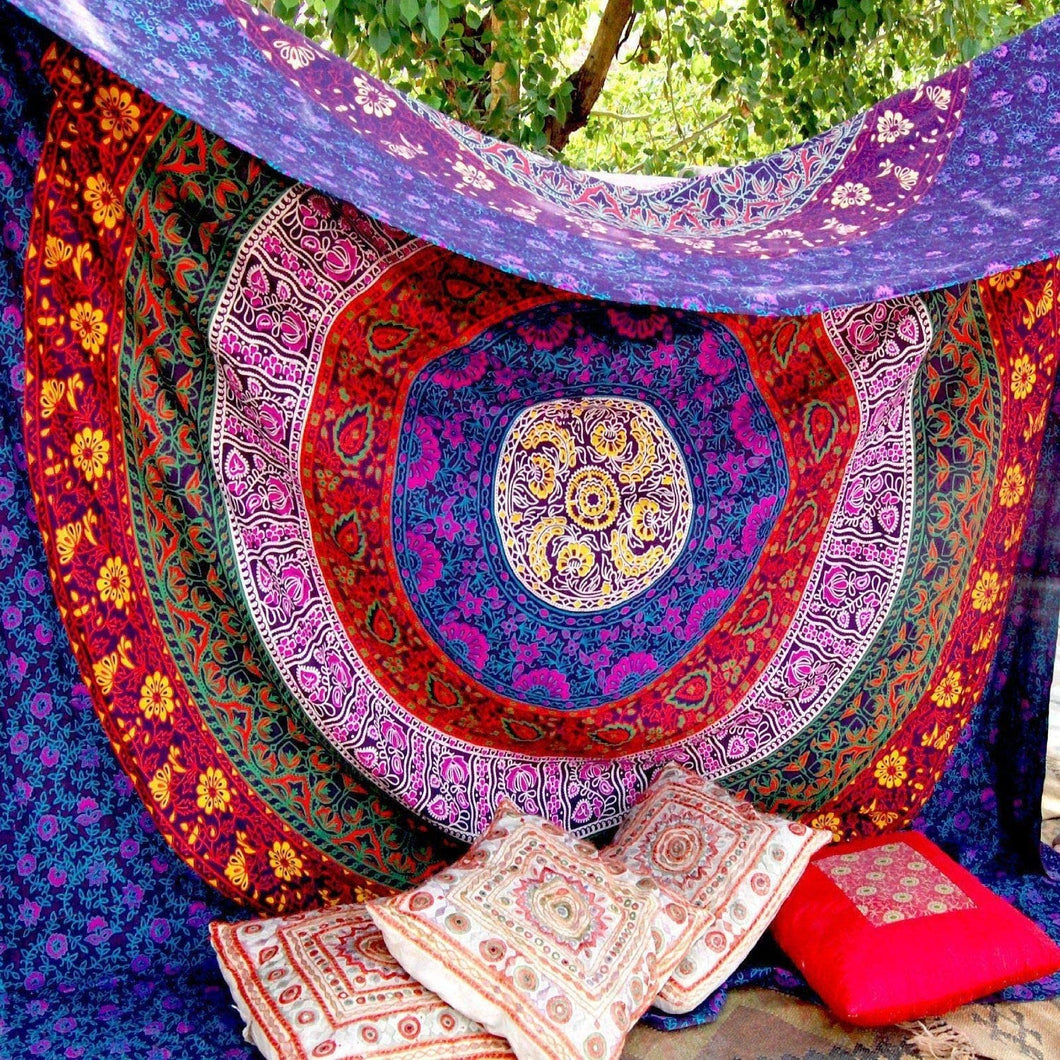 Aakriti Gallery Tapestry Queen Multi Color Hippie tapestries Mandala Bohemian Psychedelic Intricate Indian Bedspread Multicolor (L 235 x W 210 Cm), (L 92 x W 82 In)